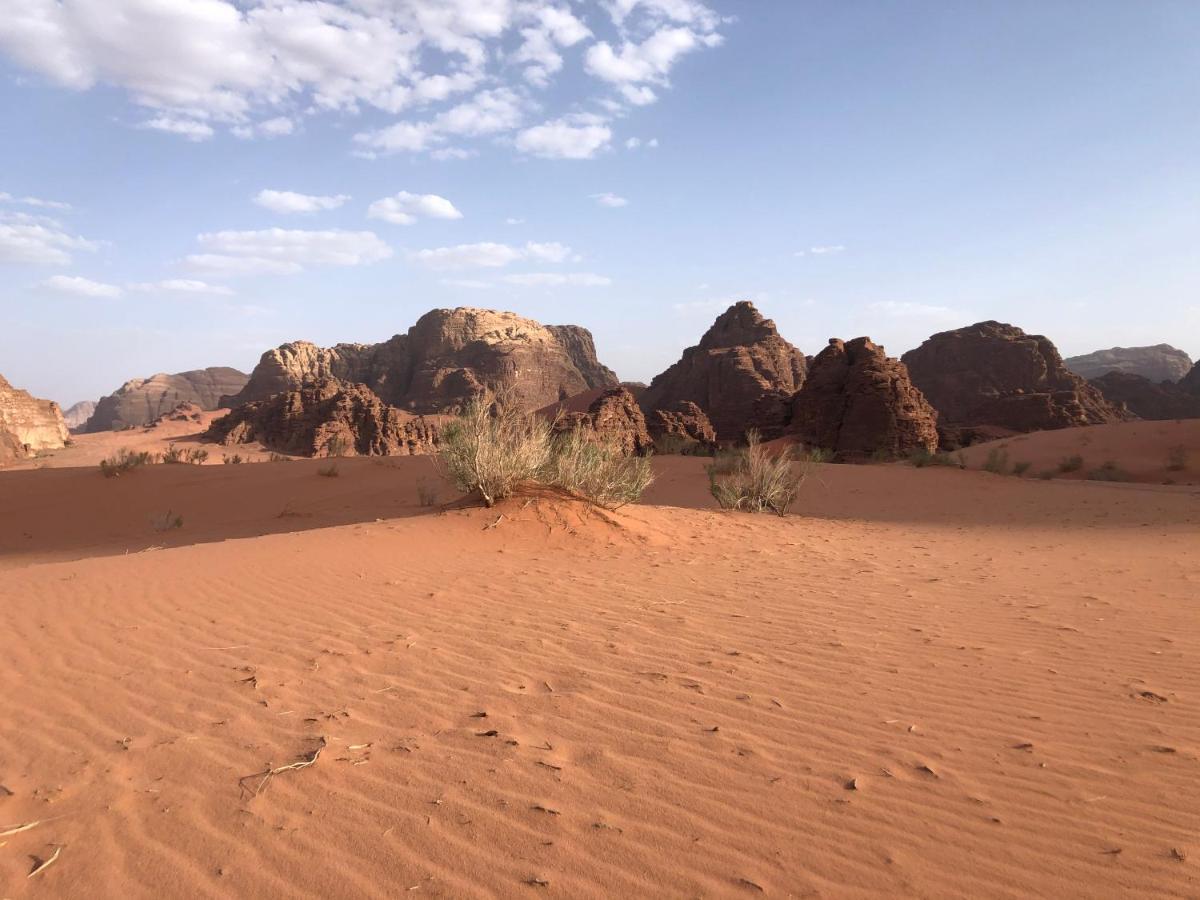 Salem Camp Hotel Wadi Rum Ngoại thất bức ảnh