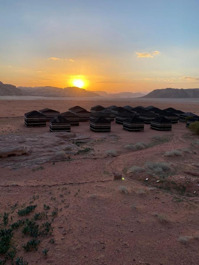 Salem Camp Hotel Wadi Rum Ngoại thất bức ảnh
